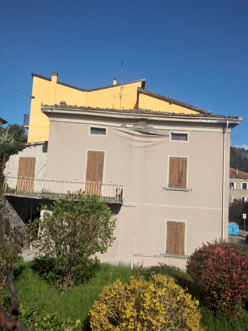 Portion of a house Castelnovo ne' Monti - photo 2