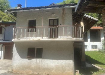 Casa indipendente Frazione Tanara, snc, Rittana - foto 2