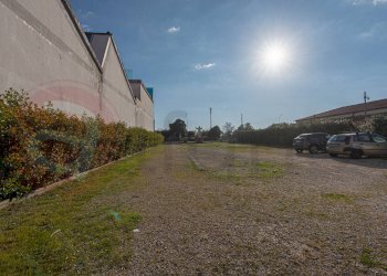 Locale Commerciale Strada Piave, Latina - foto 30