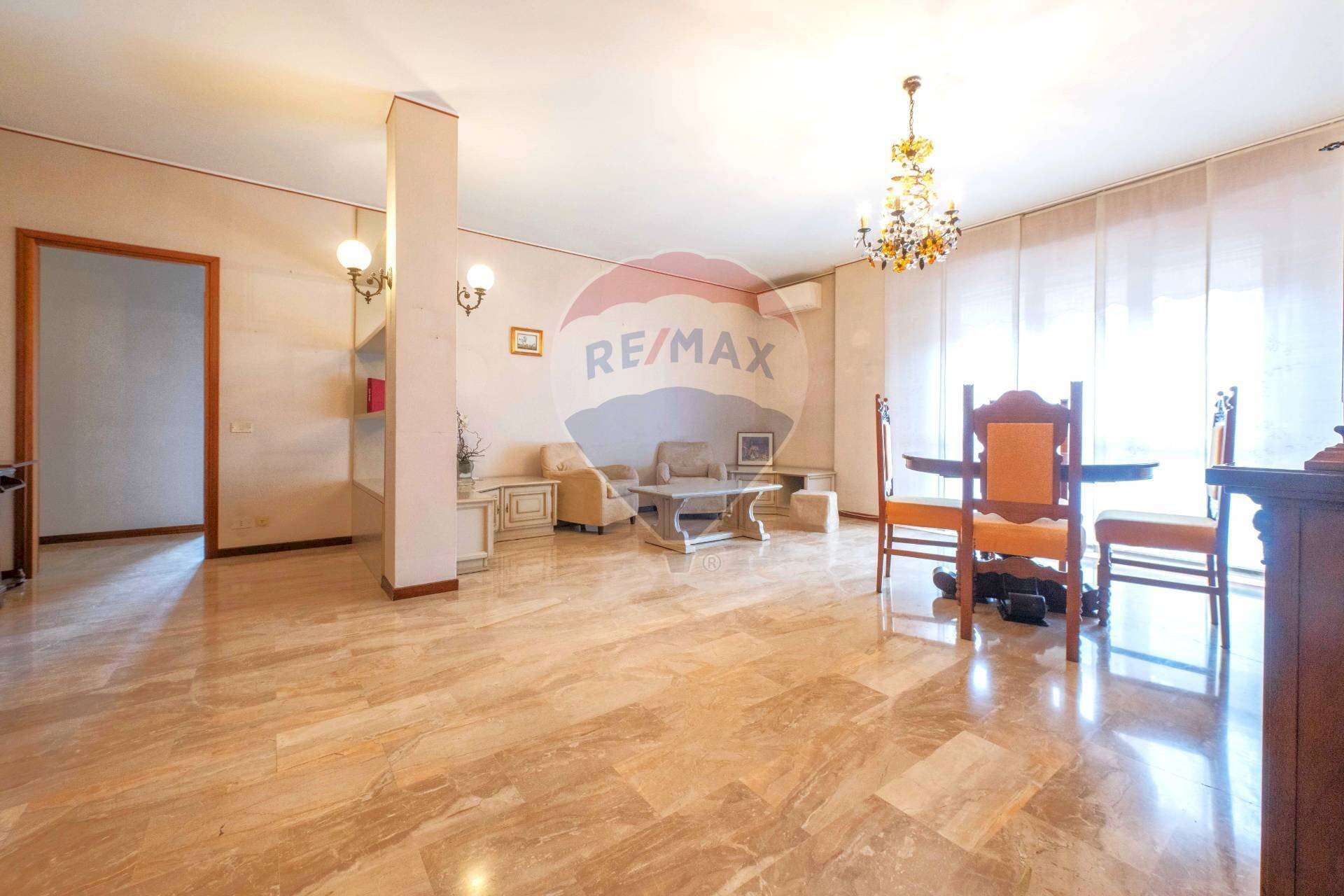 Quadrilocale Via Albert Einstein, Bergamo (zona Colognola) - foto 1