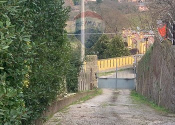 Appartamento via giro dei pini, Castelnuovo di Porto - foto 2