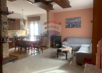 Appartamento via giro dei pini, Castelnuovo di Porto - foto 8