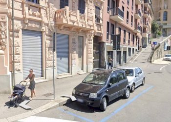 Locale Commerciale Corso Italia, Genova (zona Foce) - foto 1