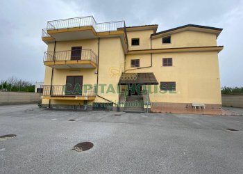 Capannone Saviano - foto 1