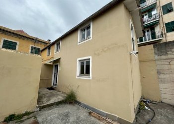 Cortile interno - Shed via Prà, Genova - photo 5