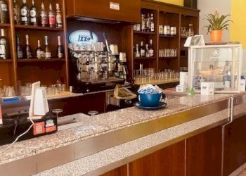 Interno non residenziale - Bar Tavola Calda - Fredda piazza Giuseppe Garibaldi, 14, Boves - foto 6