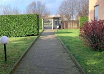 Giardino - Three-room apartment via Giovanni Falcone, Garbagnate Milanese - photo 6