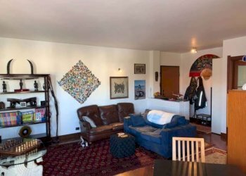 Salone - Three-room apartment via Giovanni Falcone, Garbagnate Milanese - photo 12