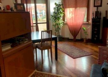 Salone - Three-room apartment via Giovanni Falcone, Garbagnate Milanese - photo 31