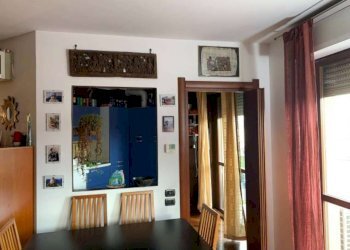 Salone - Three-room apartment via Giovanni Falcone, Garbagnate Milanese - photo 17