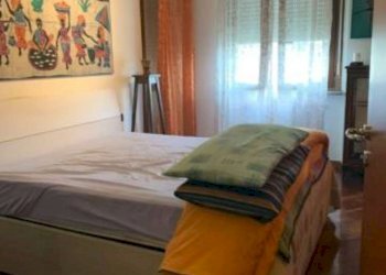 Camera da letto - Three-room apartment via Giovanni Falcone, Garbagnate Milanese - photo 21