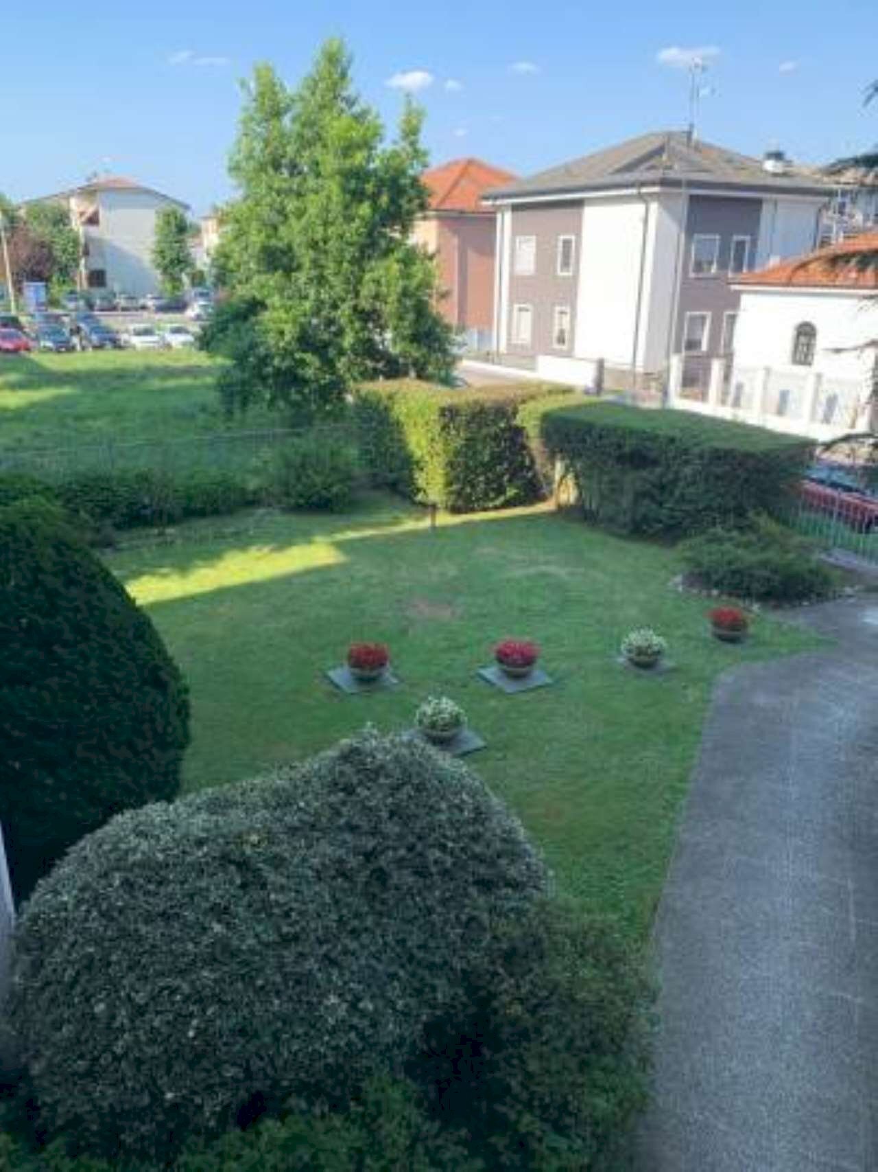 Giardino - Trilocale via Francesco Cilea, Cesate - foto 3