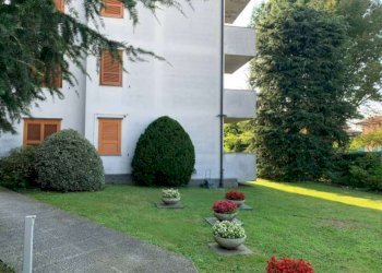 Giardino - Trilocale via Francesco Cilea, Cesate - foto 2