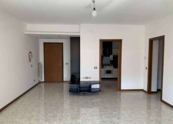 Stanza non arredata - Trilocale via Francesco Cilea, Cesate - foto 10