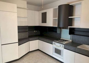 Cucina - Trilocale via Francesco Cilea, Cesate - foto 14