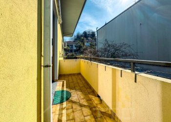 Terrazzo - Villa via bescapè 26, Borgomanero - foto 11