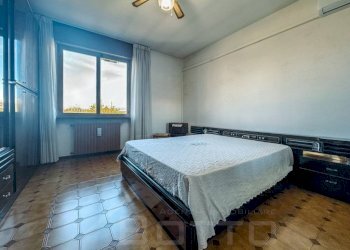 Camera da letto - Villa via bescapè 26, Borgomanero - foto 15