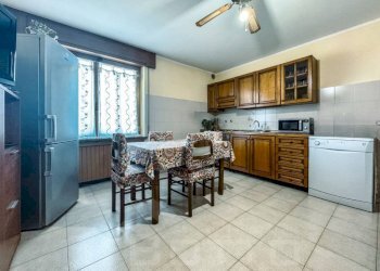 Cucina - Villa via bescapè 26, Borgomanero - foto 24