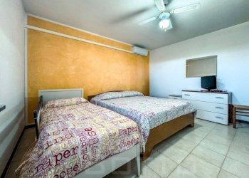 Camera da letto - Villa via bescapè 26, Borgomanero - foto 27