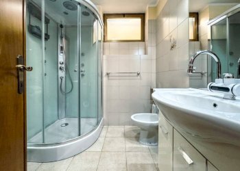 Bagno - Villa via bescapè 26, Borgomanero - foto 31