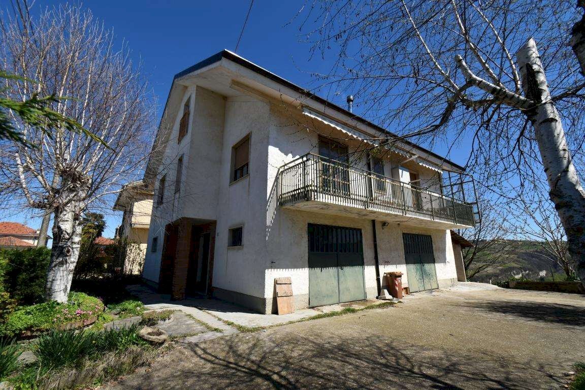 Casa indipendente Strada Tagliata, Rodello - foto 3
