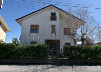 Casa indipendente Strada Tagliata, Rodello - foto 26