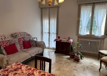 Apartment Reggio nell'Emilia - photo 2