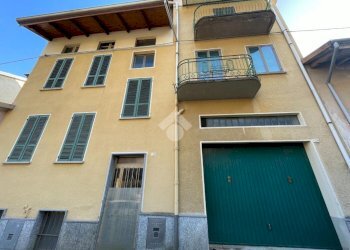 Semi-detached house Frazione Bulliana, Valdilana - photo 2