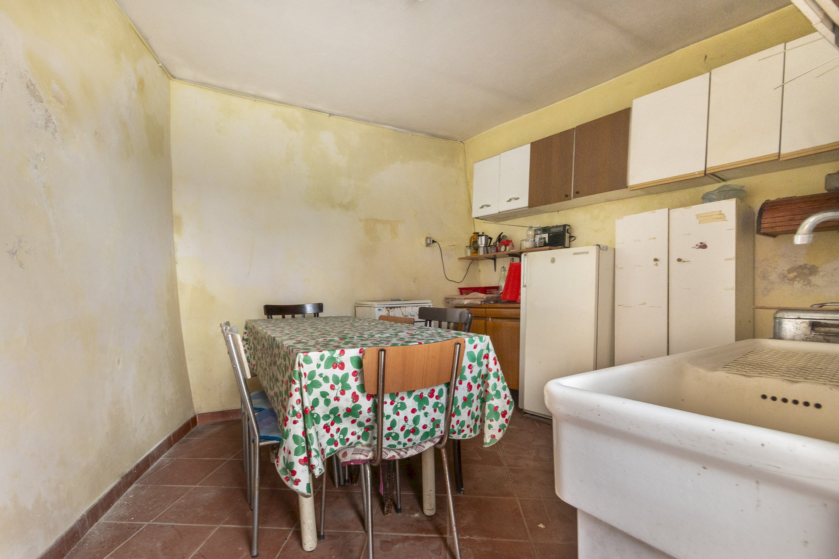 Interno - Baita Regione Piossasco Praletti Superiori, SNC, Dronero - foto 2