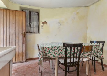 Interno - Baita Regione Piossasco Praletti Superiori, SNC, Dronero - foto 4