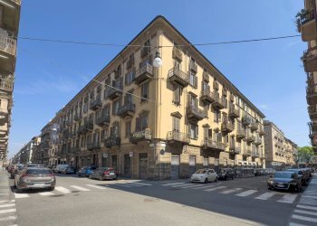 Locale Commerciale Via Gioberti, Torino (zona Crocetta) - foto 1