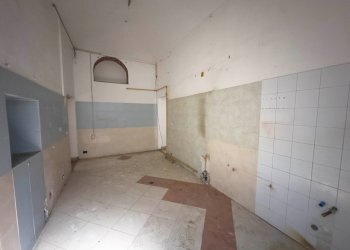 Locale Commerciale Via Gioberti, Torino (zona Crocetta) - foto 5