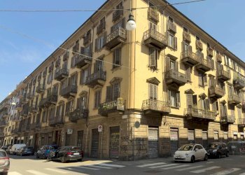 Locale Commerciale Via Gioberti, Torino (zona Crocetta) - foto 12