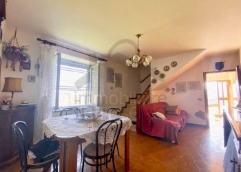 Soggiorno - Casa indipendente via Filippo da Pietracuta, San Leo - foto 7