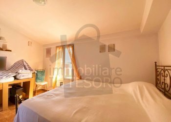 Camera da letto - Casa indipendente via Filippo da Pietracuta, San Leo - foto 8