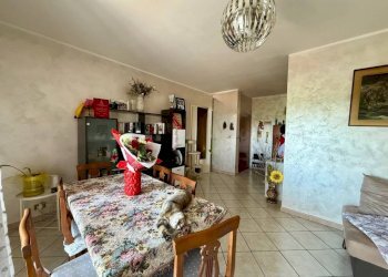 Soggiorno - Quadrilocale via Alina Tumedei Casalis, 53, Carmagnola - foto 6