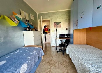 Camera da letto - Quadrilocale via Alina Tumedei Casalis, 53, Carmagnola - foto 12