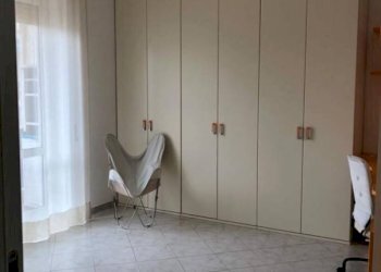 Camera da letto - Trilocale corso Ferdinando Magellano, 1c, Genova (zona Sampierdarena) - foto 19