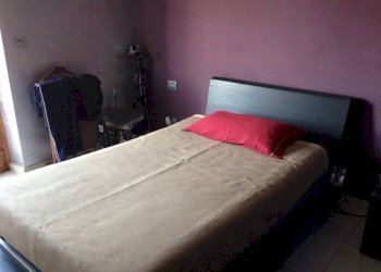 Camera da letto - Quadrilocale via Racconigi, 24, Sommariva del Bosco - foto 4