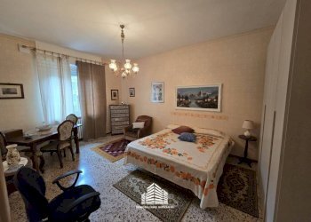 Camera da letto - Non-buildable land via Guglielmo Marconi, 22, Bra - photo 8