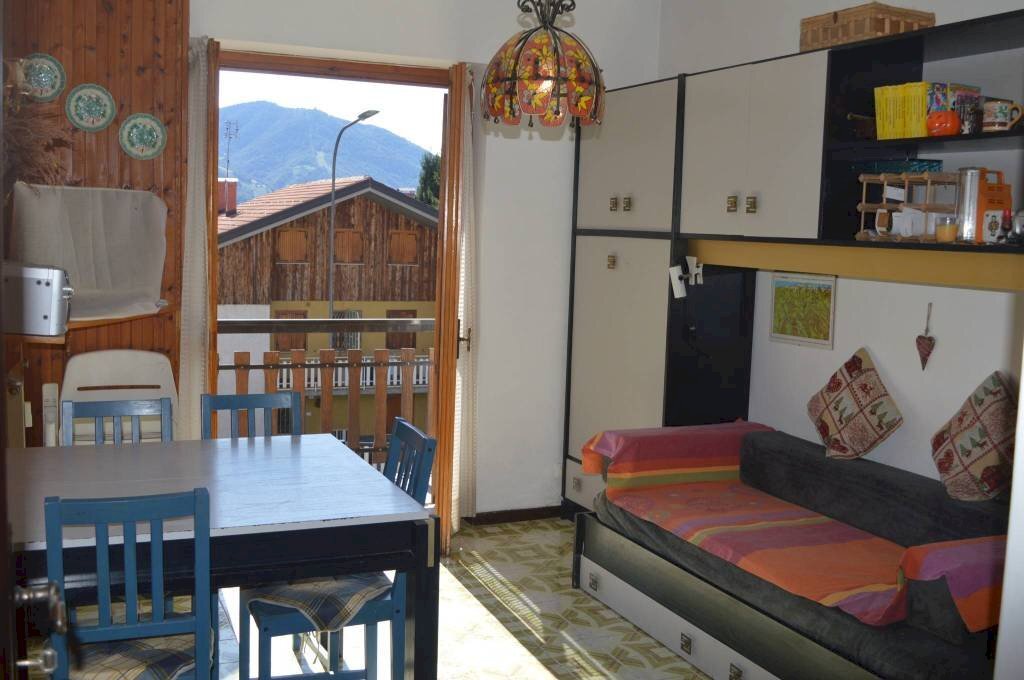 Sala da pranzo - Bilocale Roburent - foto 1