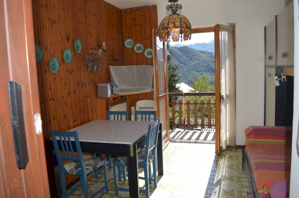 Sala da pranzo - Bilocale Roburent - foto 3