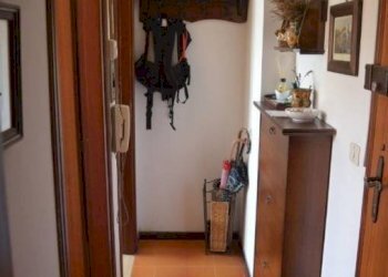 Corridoio - Bilocale Roburent - foto 11