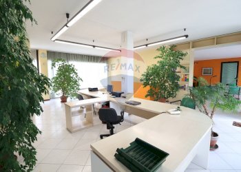 Shop Brembate di Sopra, BG, Brembate di Sopra - photo 29