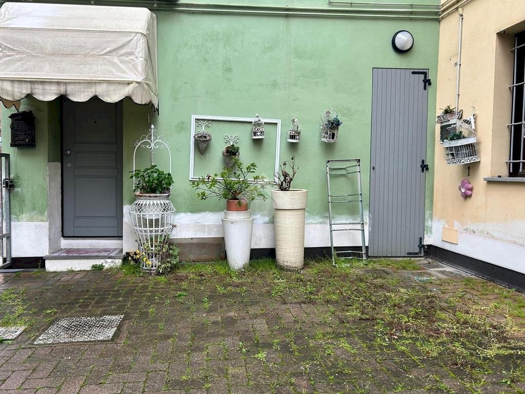 Semi-detached house via Roma, Sant'Ilario d'Enza - photo 1