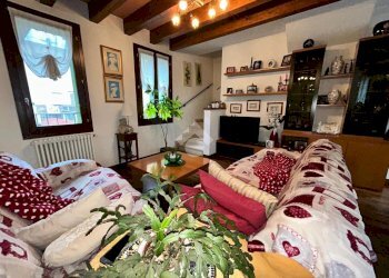 Casa semi indipendente via Roma, Sant'Ilario d'Enza - foto 5