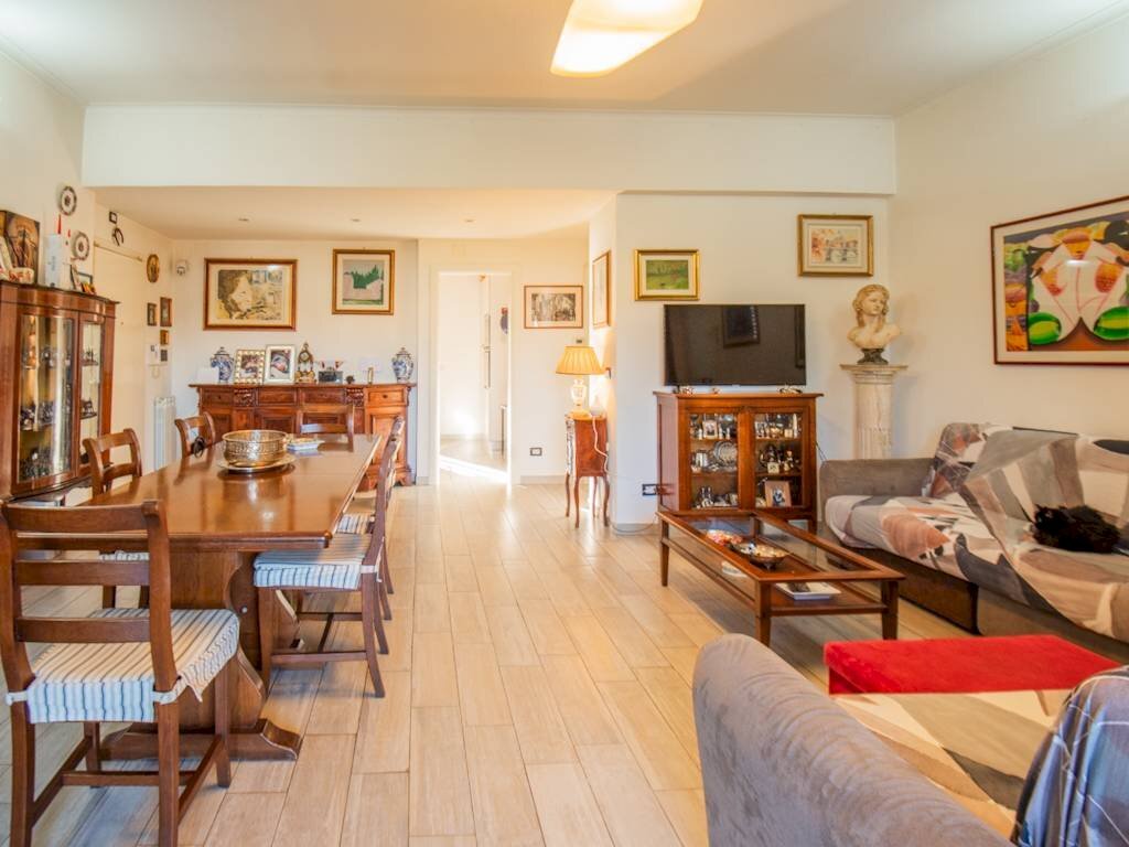 Three-room apartment Viale Isacco Newton, Roma (neighborhood Portuense) - photo 3