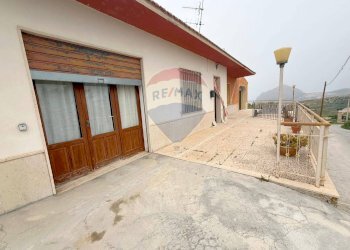 Casa indipendente Via Cavaliere, Valderice - foto 6