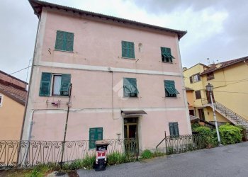 Three-room apartment Via alla chiesa, Busalla - photo 2