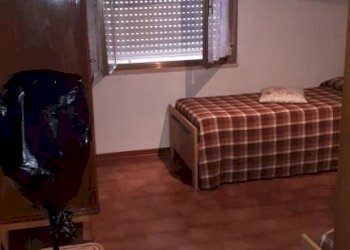 Camera da letto - Trilocale via Gioacchino Rossini, Valledoria - foto 6